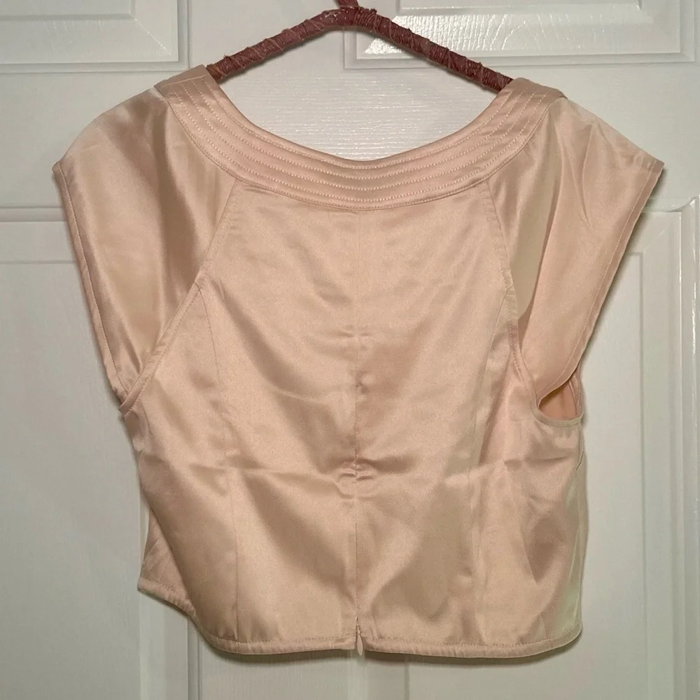 Anthropologie Scoop-Neck Silky Crop Top Peach Back Zip - Picture 4 of 5